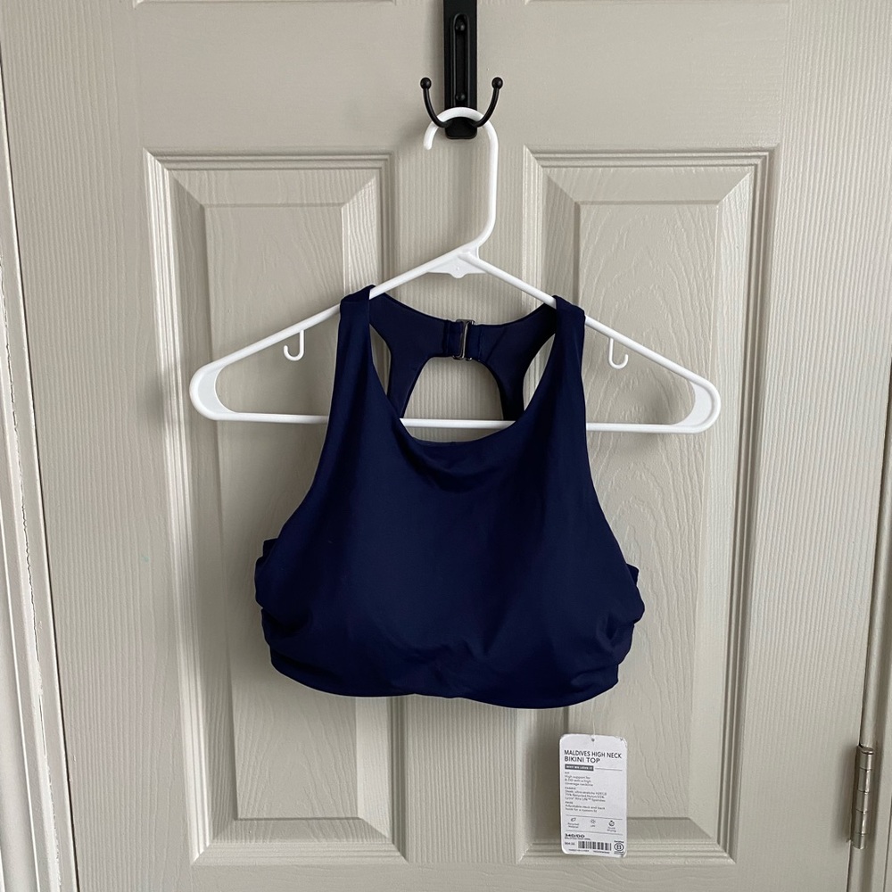 NEW WITH TAGS Athleta Maldives High Neck Bikini Top